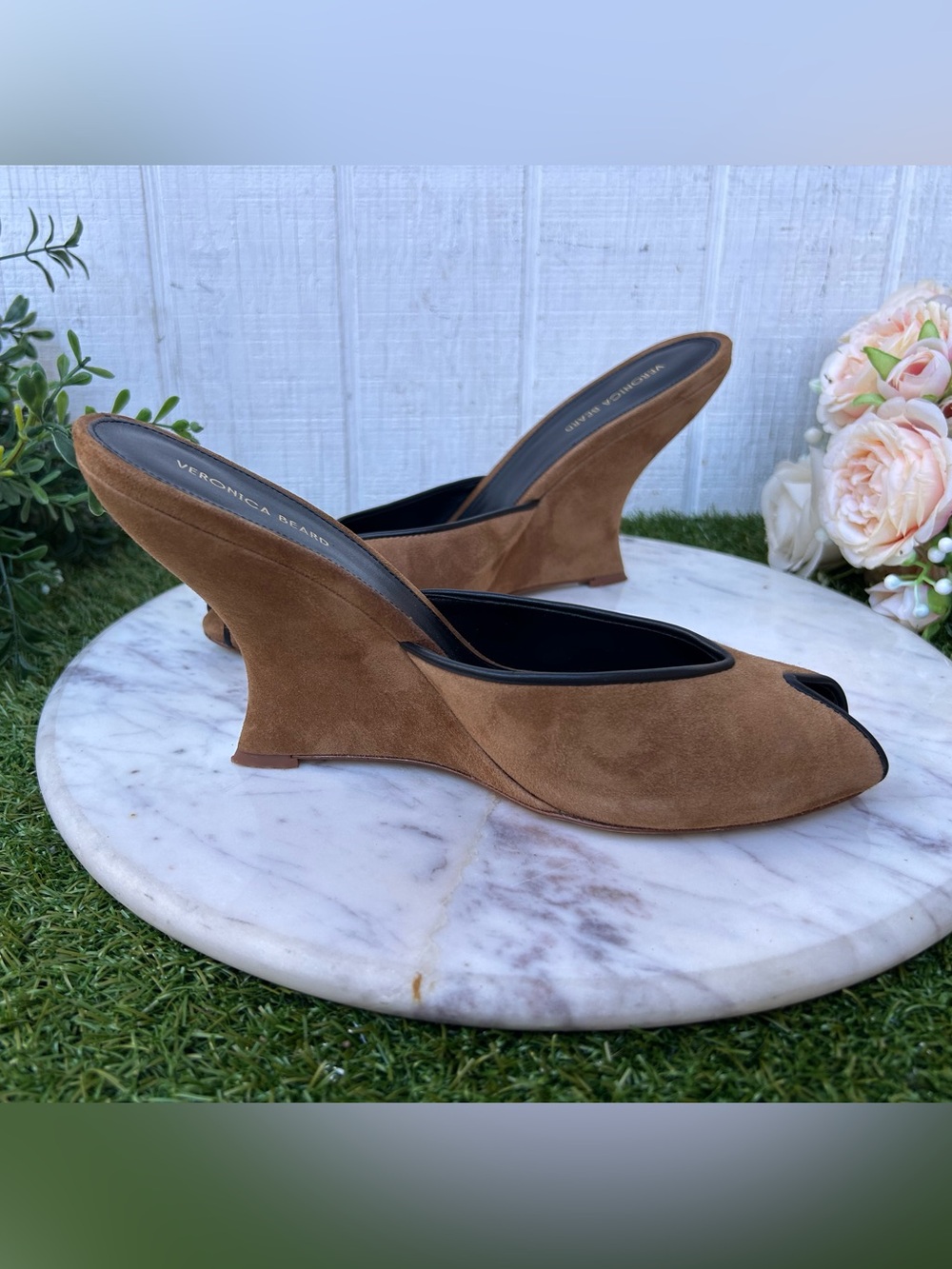 VERONICA BEARD
Mirabel Peep Toe Wedge Sandal
In Chestnut &Black Sz 9 gently used - Picture 6 of 16
